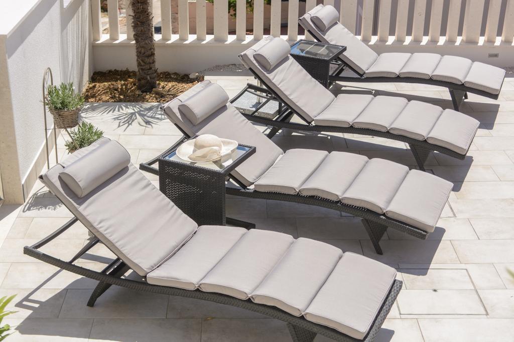 Apartments Villa Atlantis Trogir Ngoại thất bức ảnh