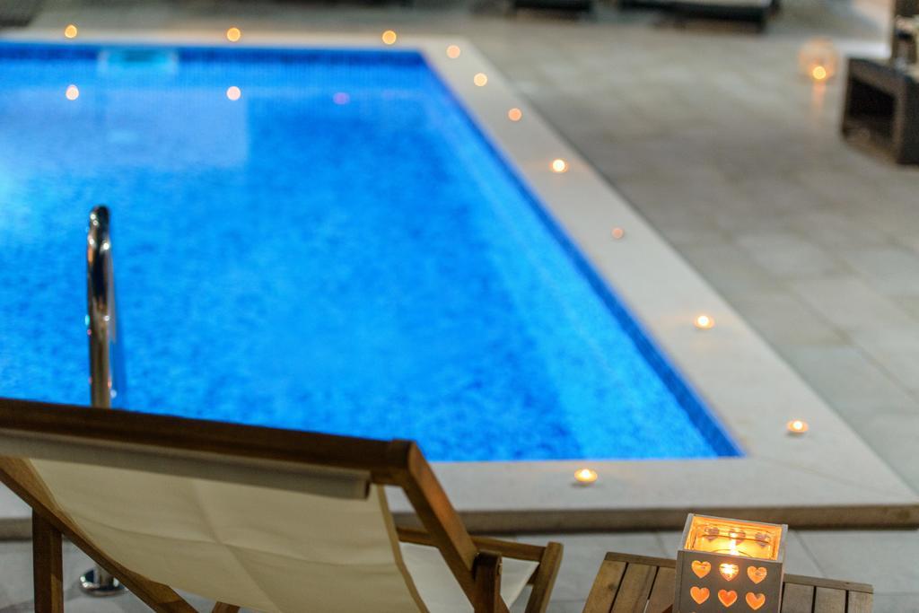Apartments Villa Atlantis Trogir Ngoại thất bức ảnh