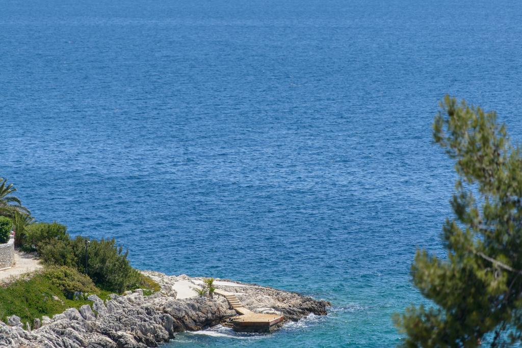 Apartments Villa Atlantis Trogir Ngoại thất bức ảnh