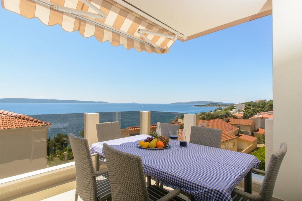 Apartments Villa Atlantis Trogir Ngoại thất bức ảnh