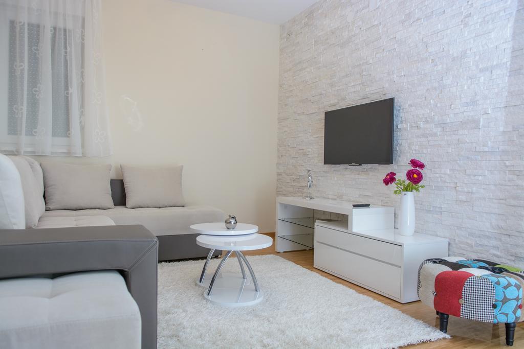 Apartments Villa Atlantis Trogir Ngoại thất bức ảnh