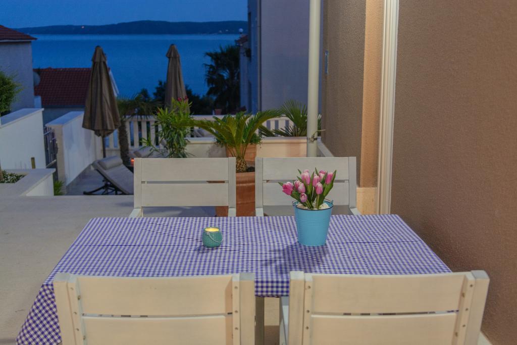 Apartments Villa Atlantis Trogir Ngoại thất bức ảnh