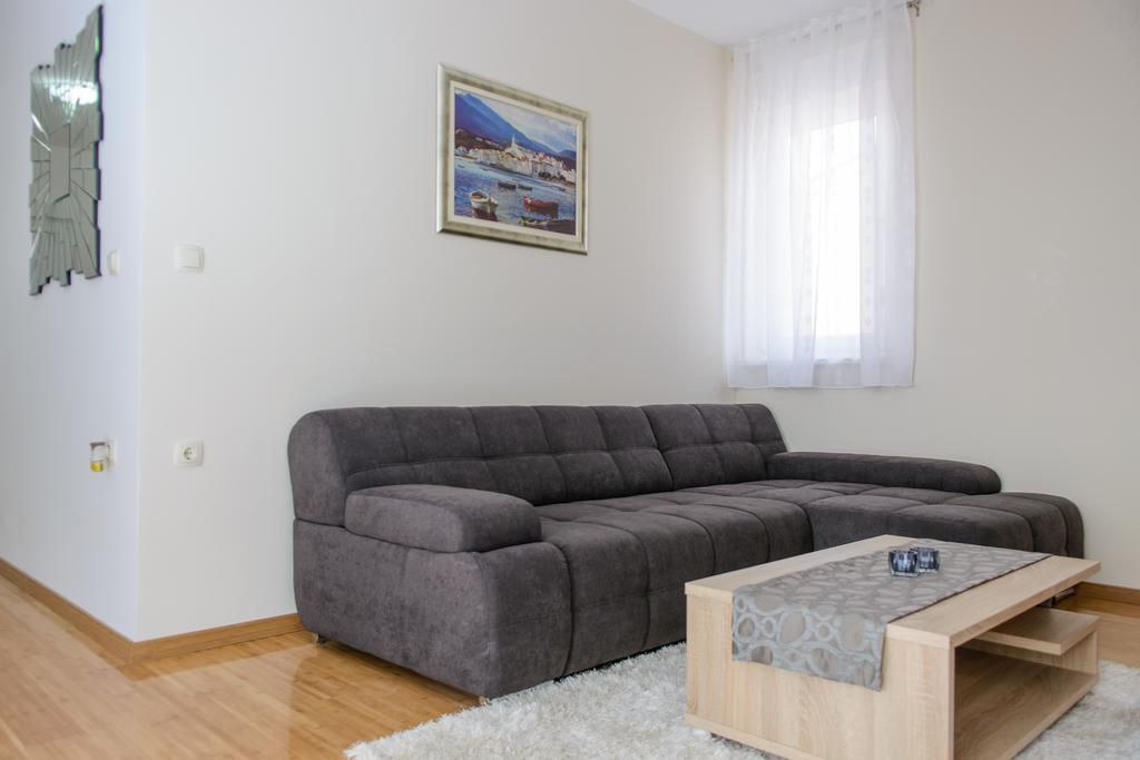 Apartments Villa Atlantis Trogir Ngoại thất bức ảnh